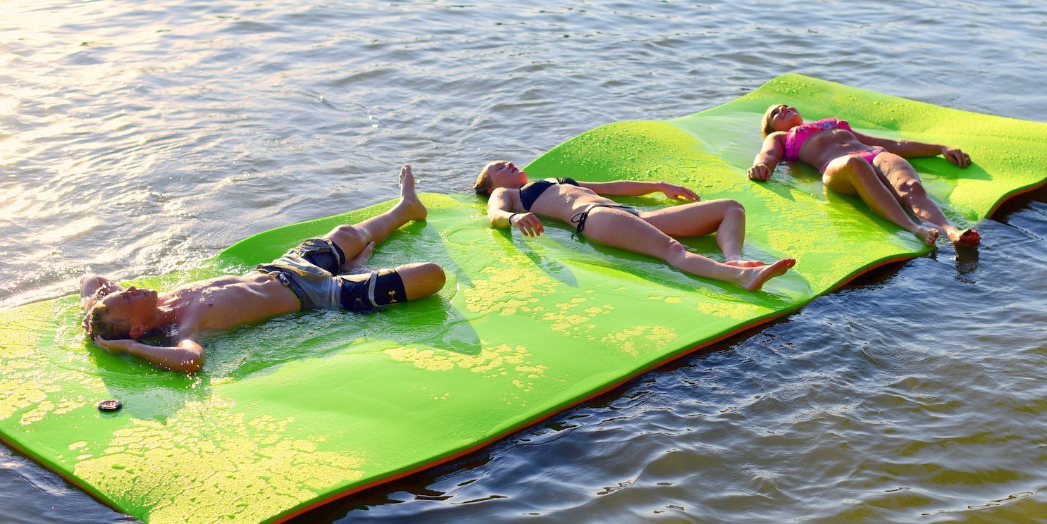 canadian tire floating water mat